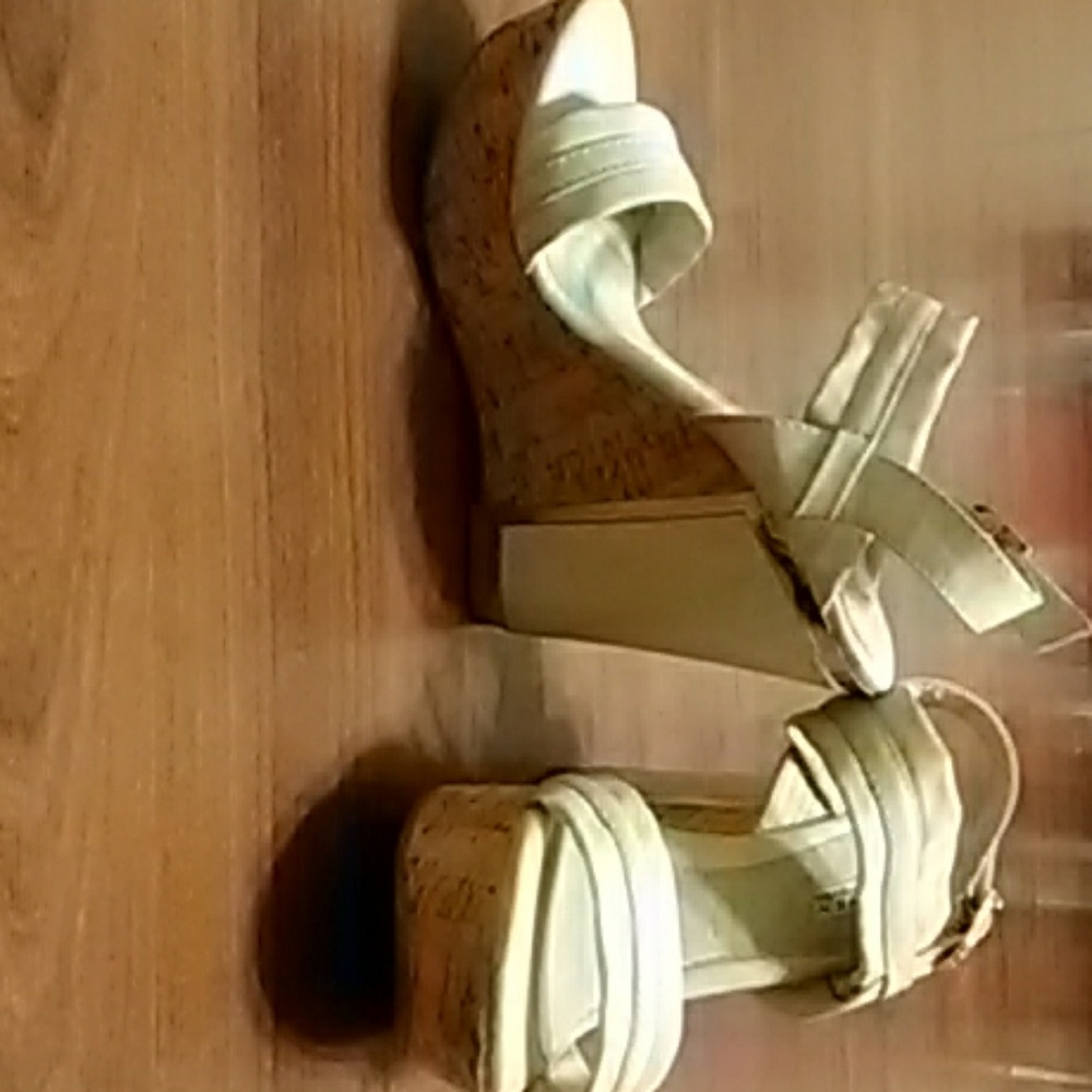 Tan heels